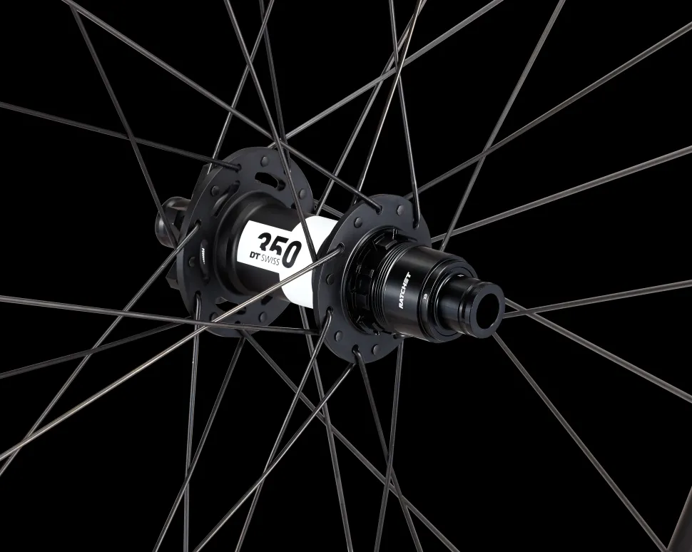 Roval Traverse Alloy 350 6B
