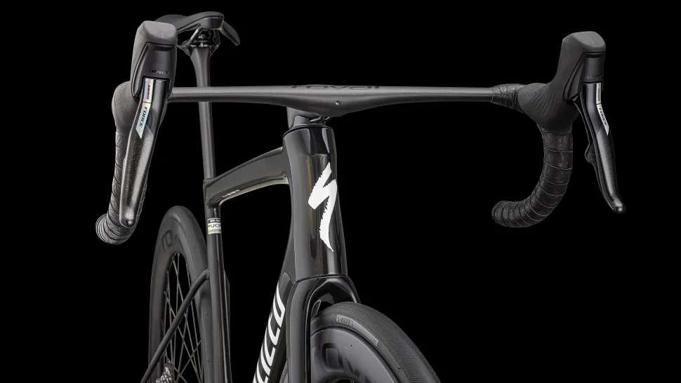 Tarmac SL8 Pro – SRAM Force eTap AXS