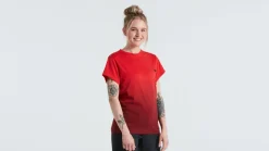 T-Shirt Femme - Speed of Light Collection.